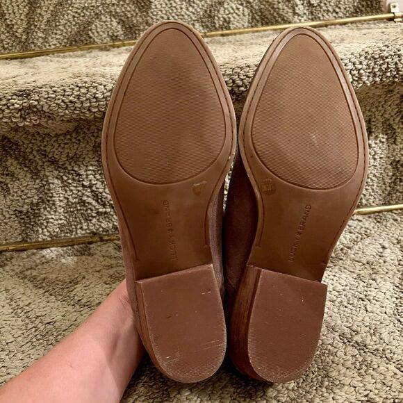 EEUC Women's Lucky Brand Fausst Ankle Bootie Boot Taupe Suede Size 8 Medium - Picture 5 of 5